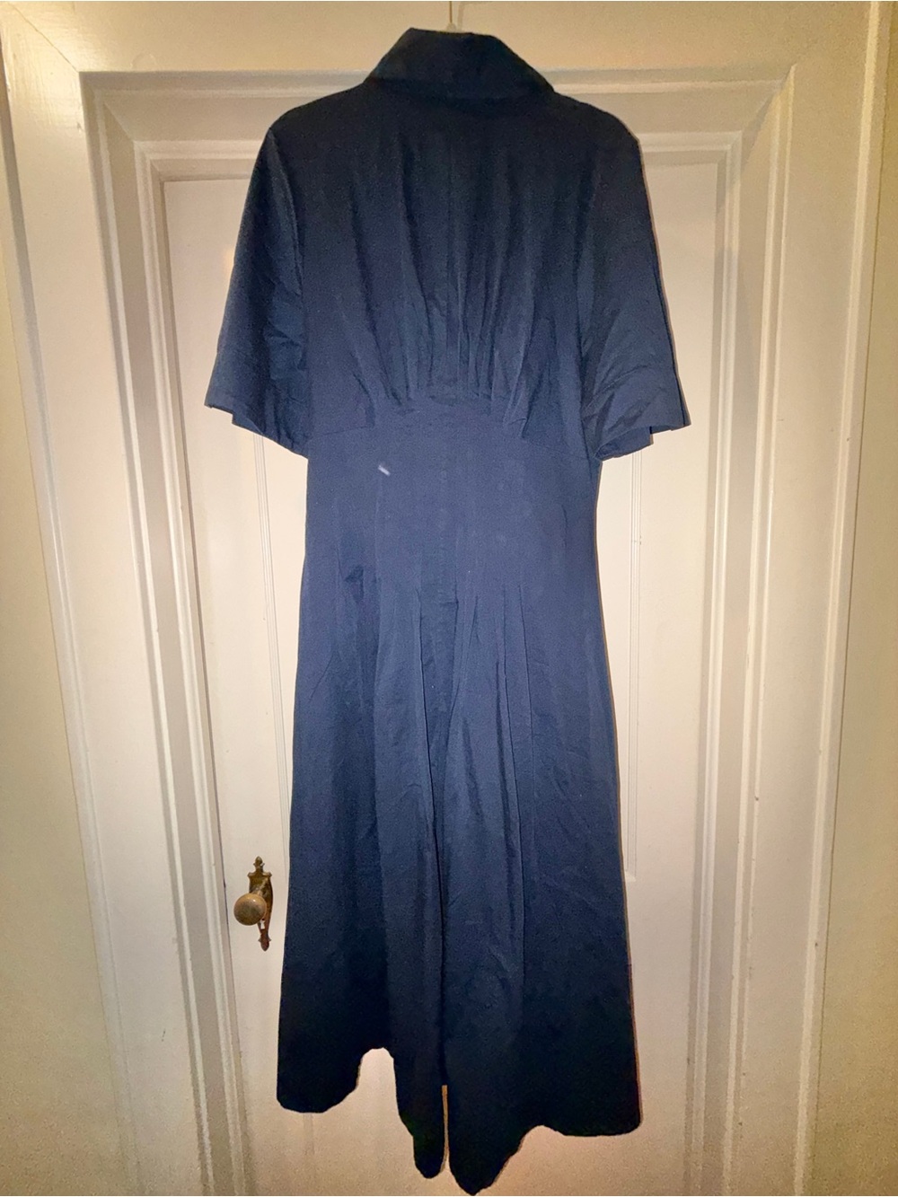 Banana Republic Stretch-Cotton Poplin Pintuck Long Navy Blue Shirt Dress (M) - Picture 8 of 8